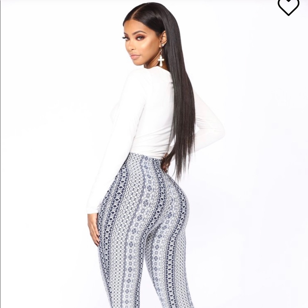 Fashion Nova Holly High Rise Printed Pants Navy L